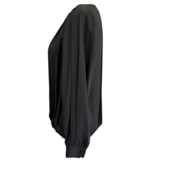 BANANA REPUBLIC Pleated Georgette Blouse Womans Size M Black NWT - Picture 5 of 10